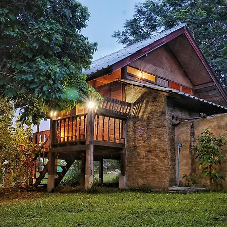 Mon Saeng Jun Homestay Ban Na Meng Exterior photo
