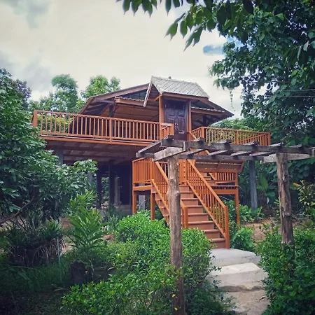 Mon Saeng Jun Homestay Ban Na Meng Exterior photo